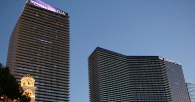 MGM Resorts Buys Cosmopolitan Operations