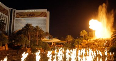 MGM Resorts To Sell The Mirage
